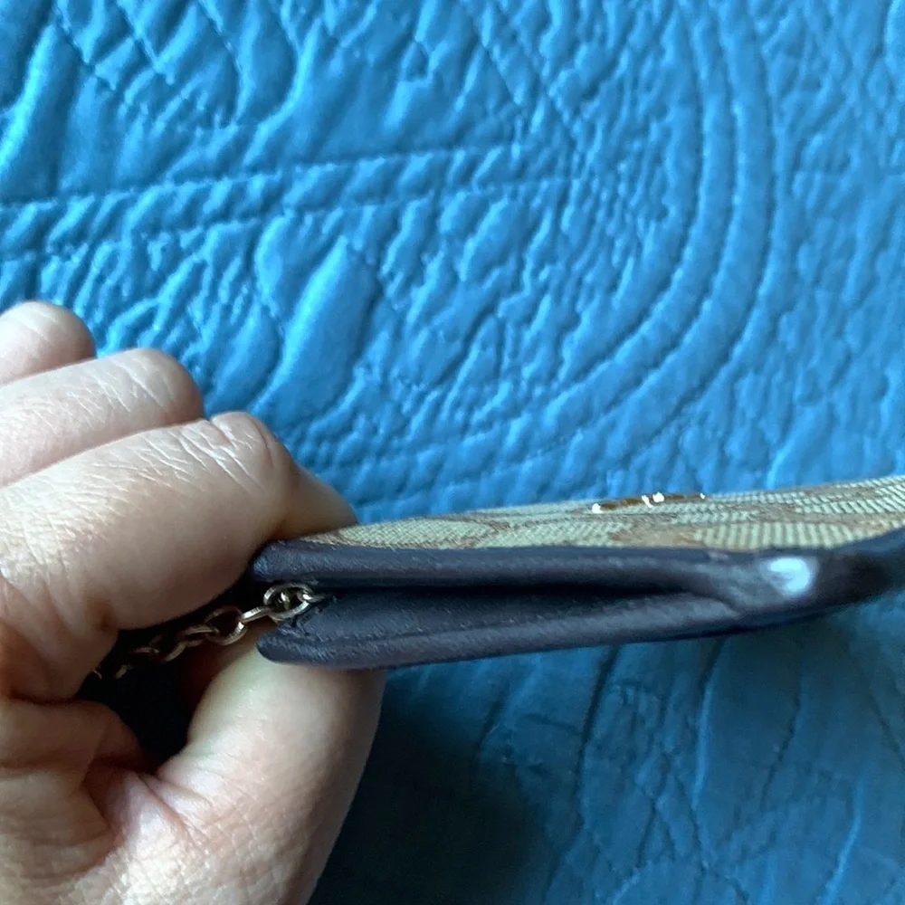 Coach mini skinny‎ ID case